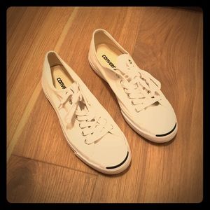 White Converse Jack Purcell’s. Never worn.